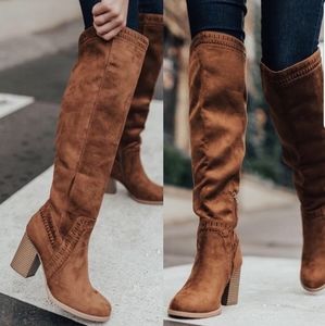 SODA Knee high boots with zipper